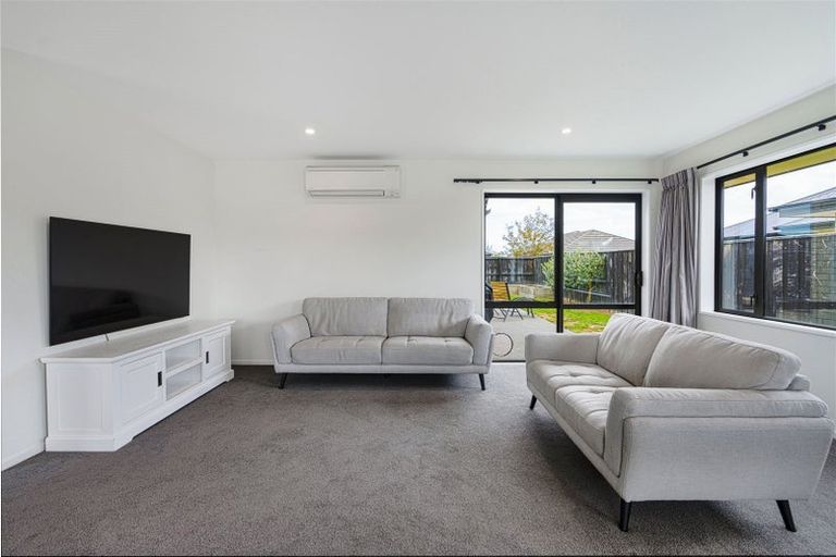 Photo of property in 14 Ridgeway Avenue, Rolleston, 7615