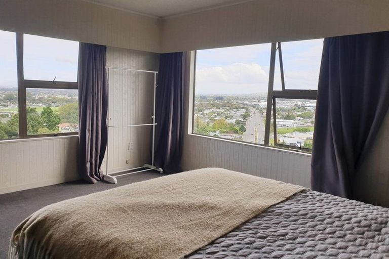 Photo of property in 17 Delhi Road, Hospital Hill, Napier, 4110