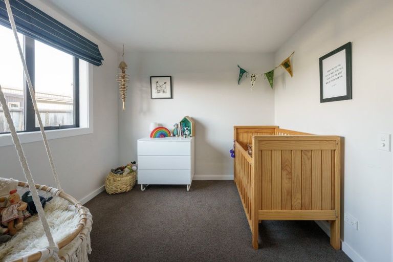 Photo of property in 23 Teal Place, Lake Hawea, Wanaka, 9382