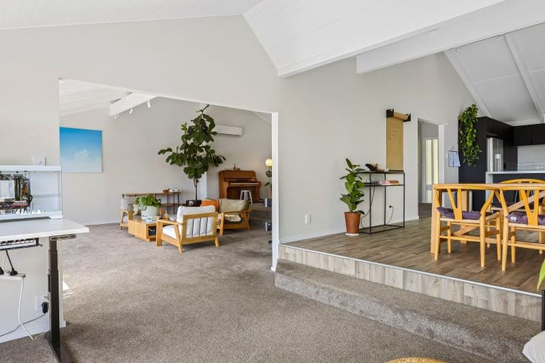 Photo of property in 23 Whareora Terrace, Cashmere, Christchurch, 8022