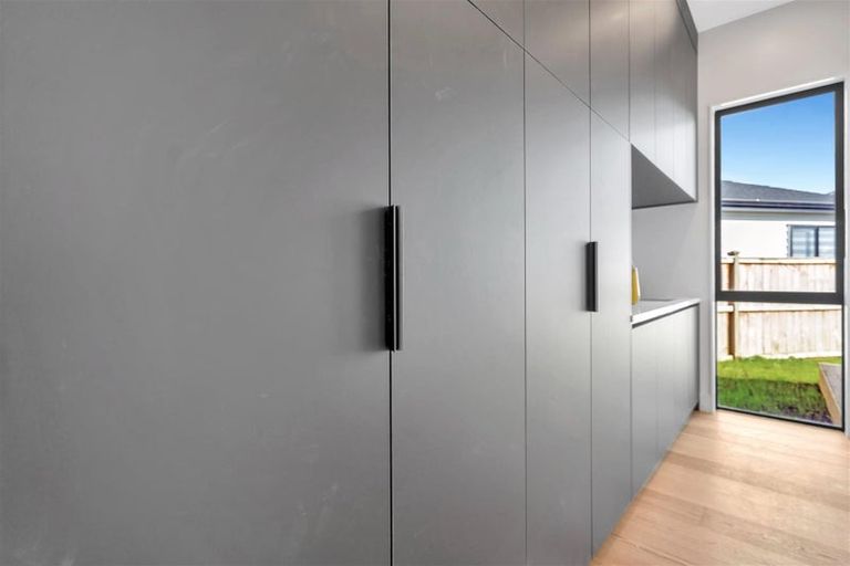 Photo of property in 14 Waka Ama Road, Karaka, Papakura, 2113