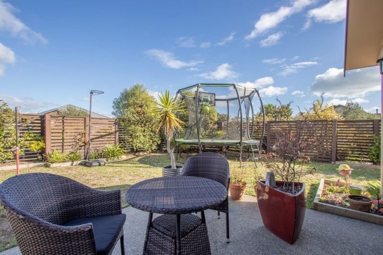 Photo of property in 91 Regent Drive, Paraparaumu Beach, Paraparaumu, 5032