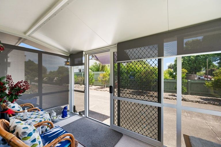 Photo of property in 1/38 Douglas Mclean Avenue, Marewa, Napier, 4110