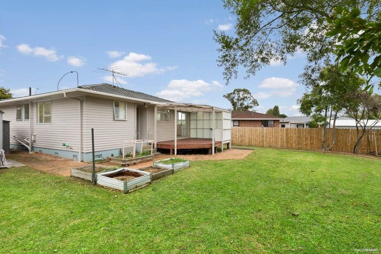 Photo of property in 9 Tangelo Place, Bucklands Beach, Auckland, 2012