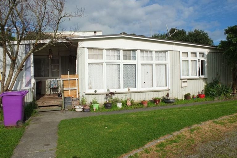 Photo of property in 4 Reeve Street, Foxton, 4814