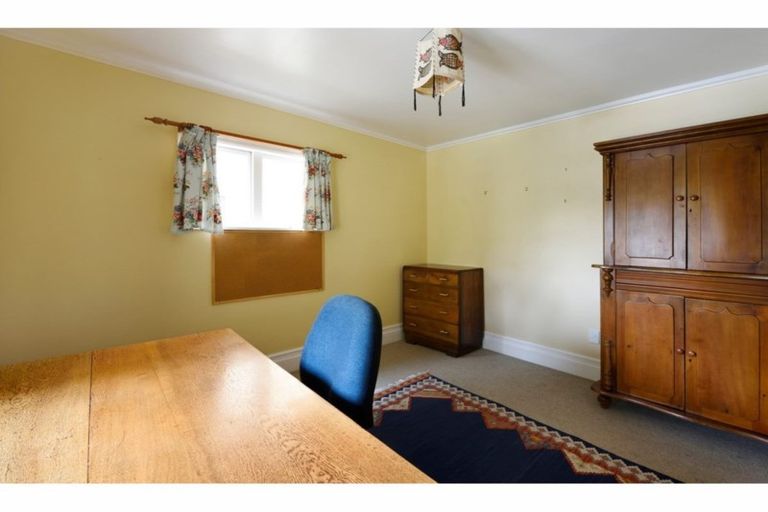 Photo of property in 143 Tasman Street, Nelson, 7010