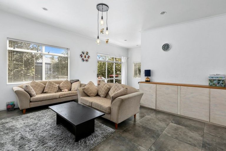 Photo of property in 290b Oceanbeach Road, Mount Maunganui, 3116