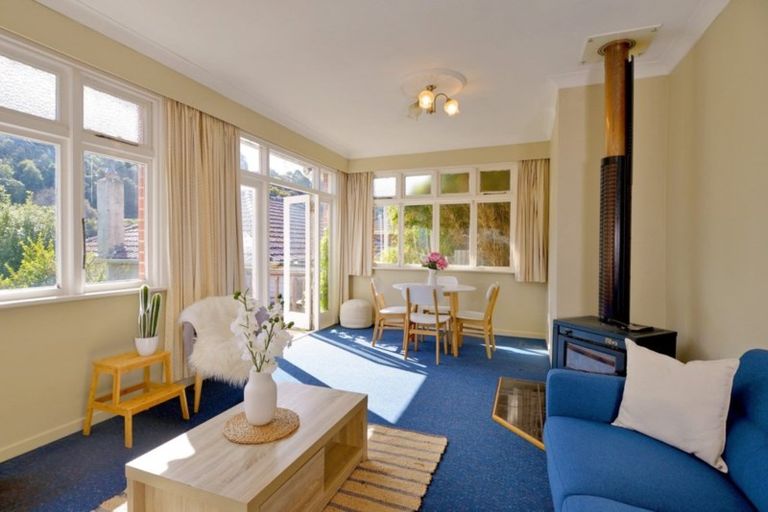 Photo of property in 114 Somerville Street, Andersons Bay, Dunedin, 9013