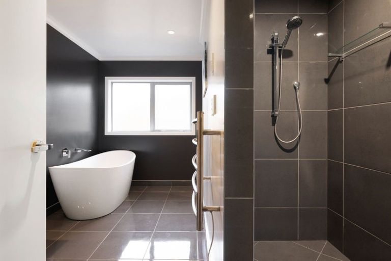 Photo of property in 16 Oolong Court, Huntington, Hamilton, 3210