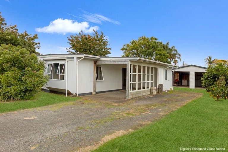 Photo of property in 24 White Street, Whitianga, 3510