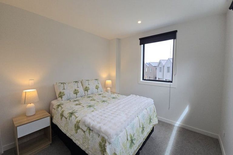 Photo of property in 33 Ryan Loop, Jacks Point, 9371