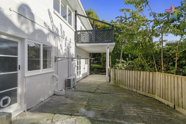 Photo of property in 84 Holborn Drive, Stokes Valley, Lower Hutt, 5019