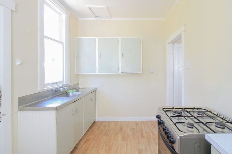 Photo of property in 64 Rintoul Street, Newtown, Wellington, 6021