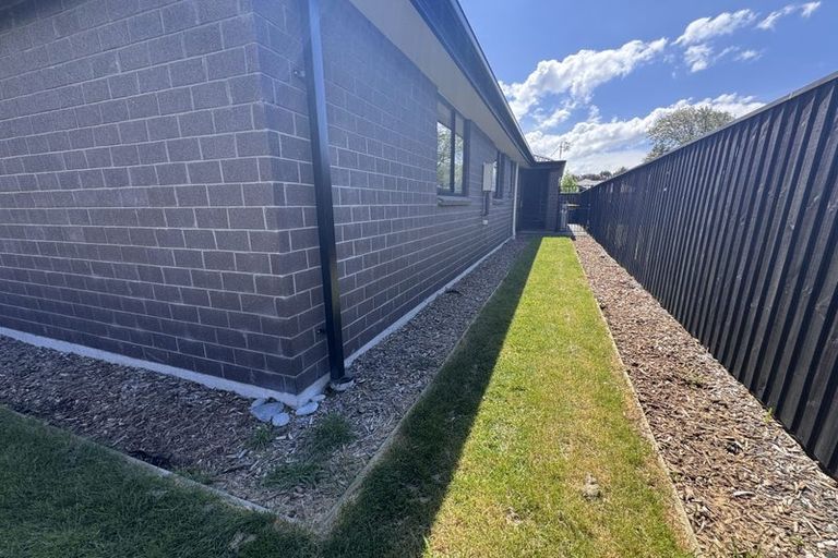 Photo of property in 92 Muirhill Street, Halswell, Christchurch, 8025