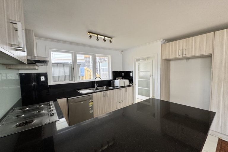 Photo of property in 18b Battersby Avenue, Mount Roskill, Auckland, 1041