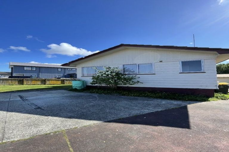 Photo of property in 86 Alabaster Drive, Papatoetoe, Auckland, 2025
