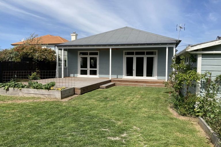 Photo of property in 81 Knowles Street, St Albans, Christchurch, 8052