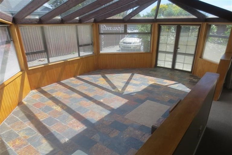 Photo of property in 5 Cowes Street, Avondale, Christchurch, 8061