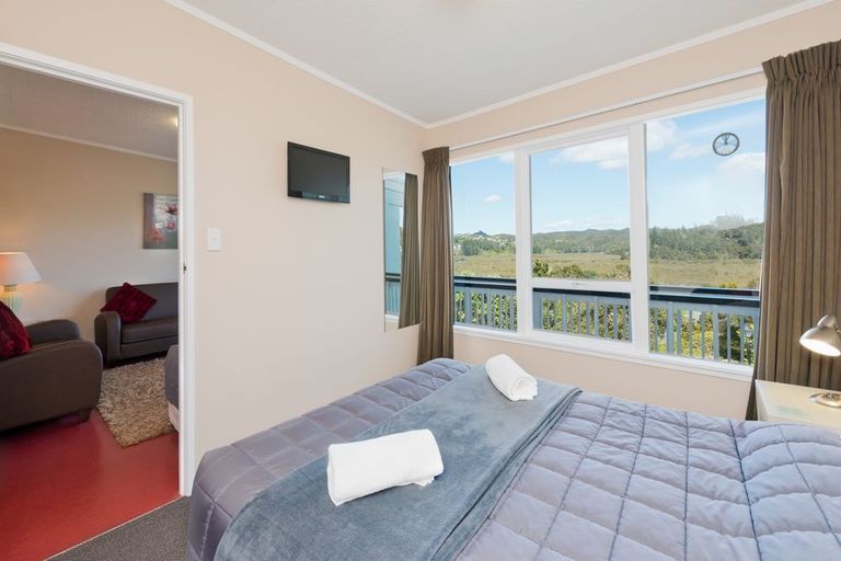 Photo of property in 10 Coutts Avenue, Paihia, 0200