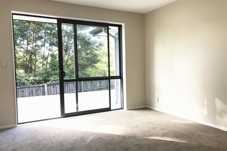 Photo of property in 46 Universal Drive, Henderson, Auckland, 0610