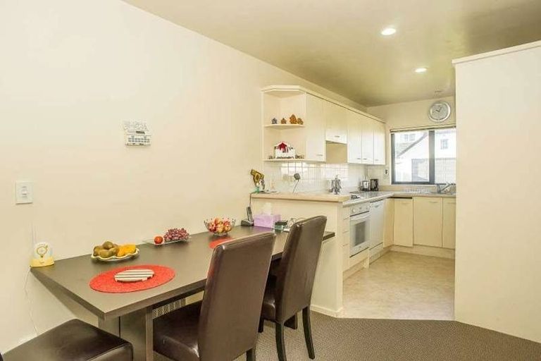 Photo of property in 3a Norwood Place, Johnsonville, Wellington, 6037