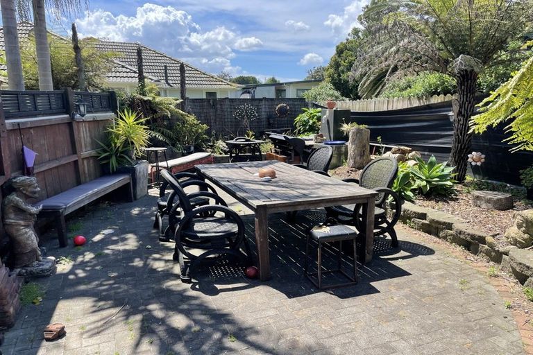 Photo of property in 7 Healy Road, Manurewa, Auckland, 2102