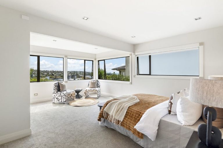 Photo of property in 34 Browns Bay Road, Rothesay Bay, Auckland, 0630