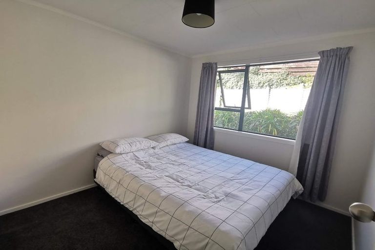 Photo of property in 6 Otira Grove, Kelson, Lower Hutt, 5010