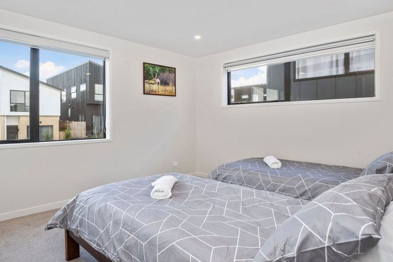 Photo of property in 10 Kea Road, Silverdale, 0932