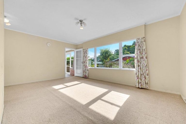 Photo of property in 1/22a Kelvyn Grove, Hillpark, Auckland, 2102