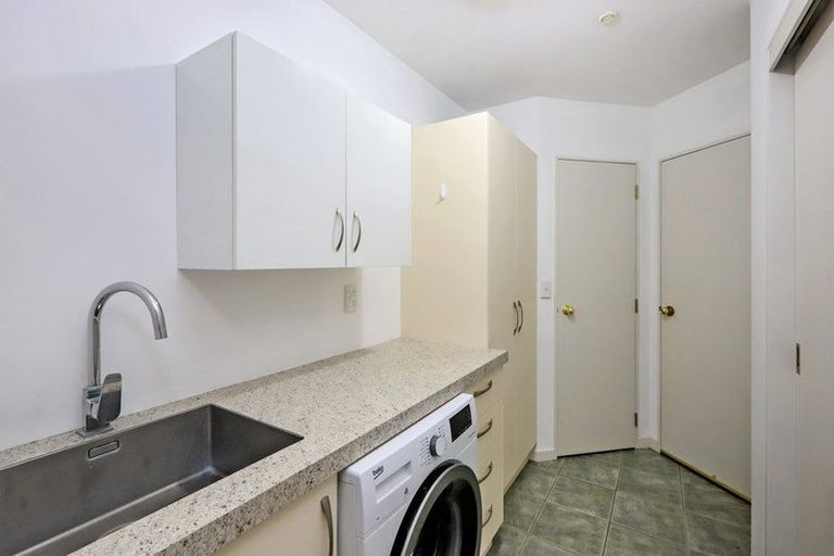 Photo of property in 58 Palmerston Road, Havelock North, 4130