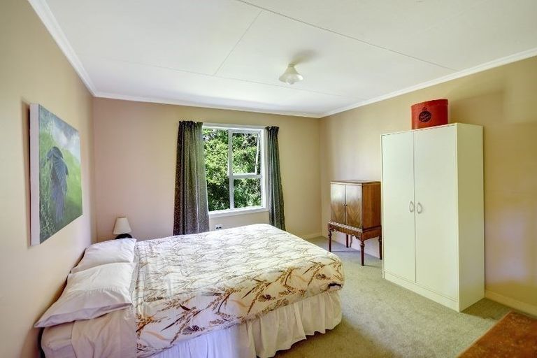 Photo of property in 4 Hare Road, Ocean View, Dunedin, 9035
