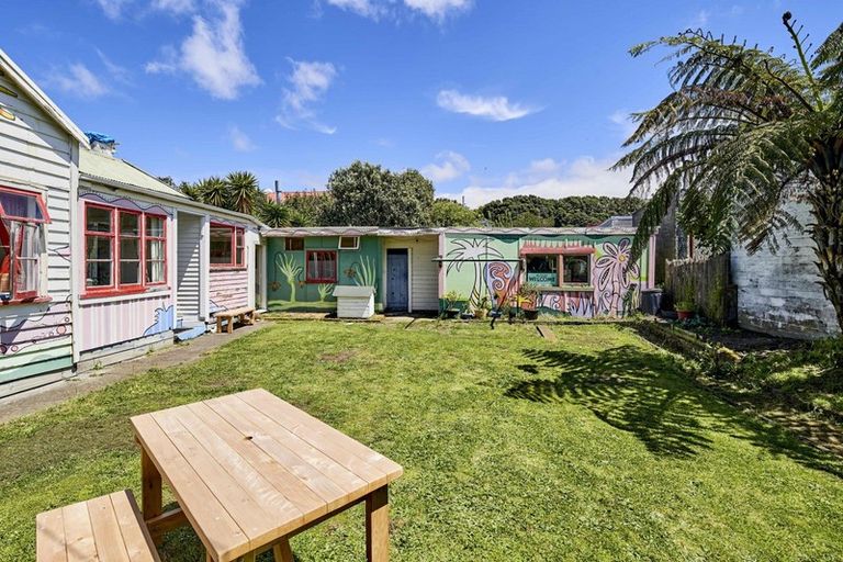 Photo of property in 16a Rhodes Street, Newtown, Wellington, 6021