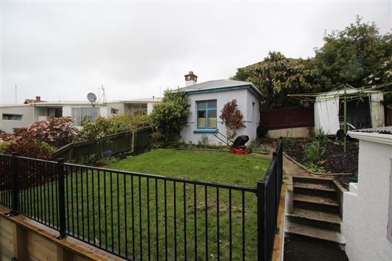 Photo of property in 92 Carroll Street, Dunedin Central, Dunedin, 9016