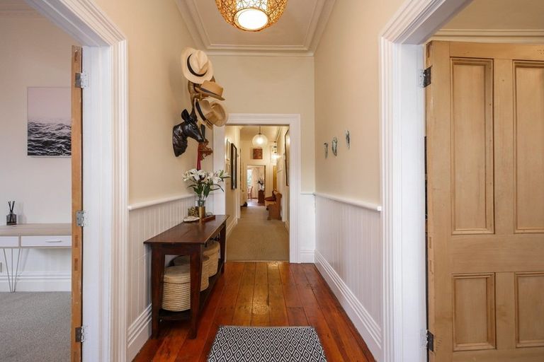 Photo of property in 24 Albert Street, Saint Clair, Dunedin, 9012