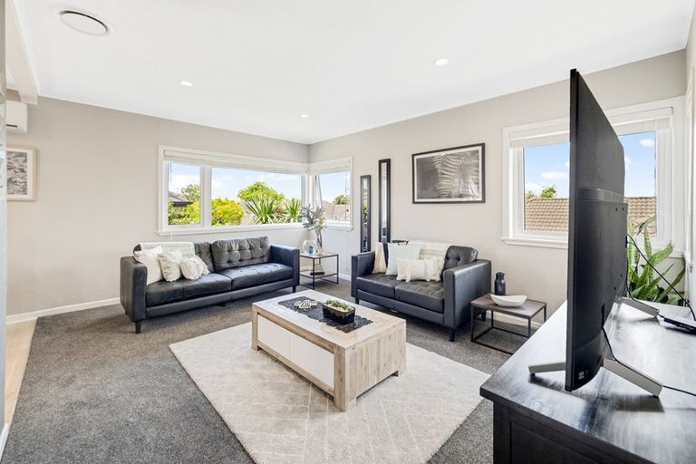 Photo of property in 23a Elliot Street, Howick, Auckland, 2014