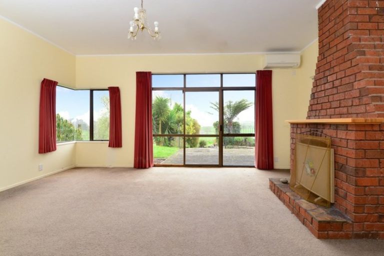 Photo of property in 8 Windleborn Road, Ngahinapouri, Hamilton, 3290
