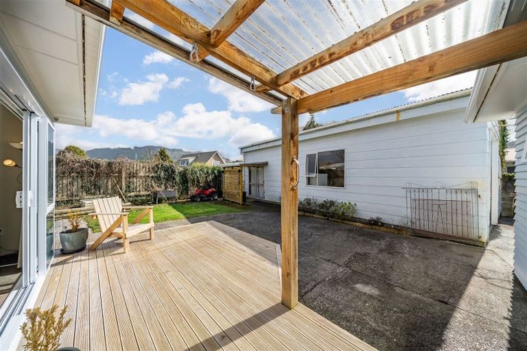 Photo of property in 140 Mcleod Street, Elderslea, Upper Hutt, 5018