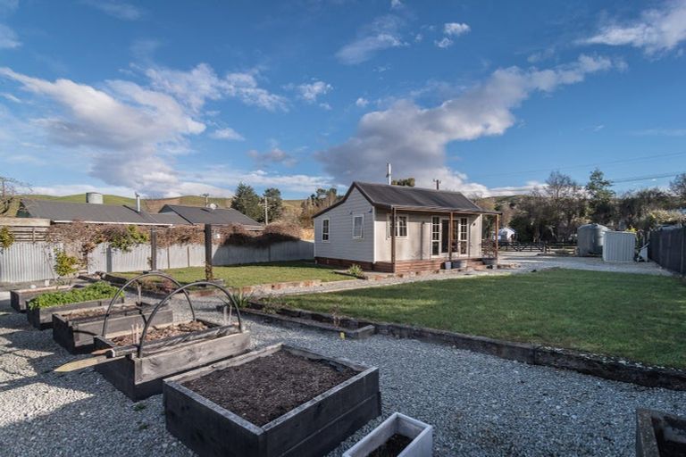 Photo of property in 30 Charles Street, Cave, 7984