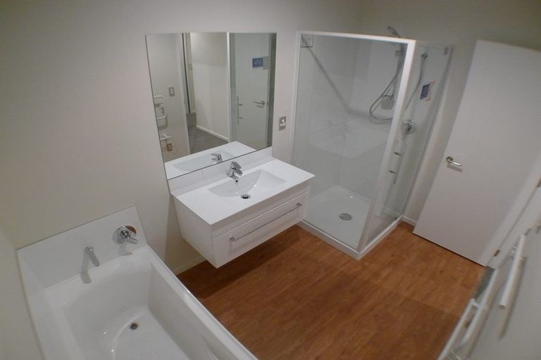 Photo of property in 28 Maclaren Road, Wigram, Christchurch, 8042