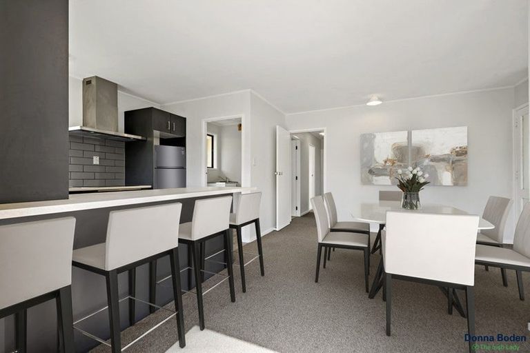 Photo of property in 15 Edwards Court, Pukekohe, 2120