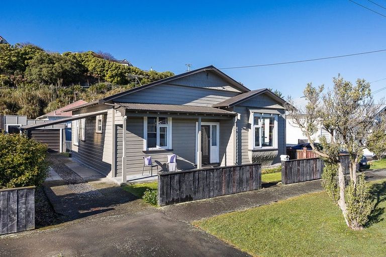 Photo of property in 15 Magdala Street, Tainui, Dunedin, 9013
