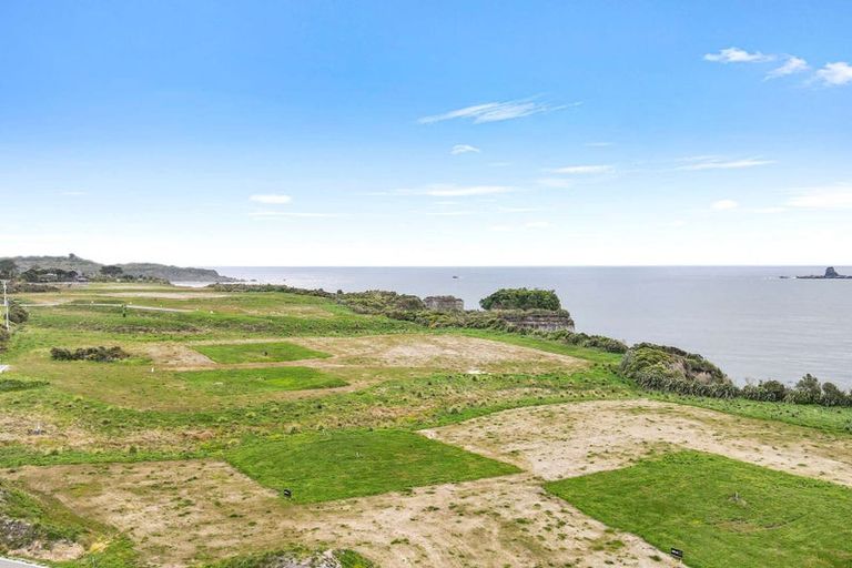 Photo of property in 966b Cape Foulwind Road, Cape Foulwind, 7892