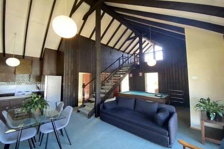 Photo of property in 21 Watts Road, Fernhill, Queenstown, 9300