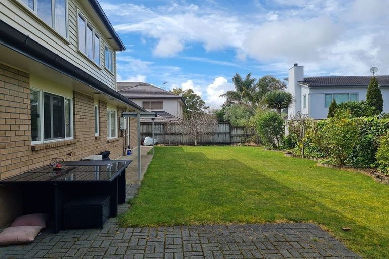Photo of property in 51 Chateau Rise, Flat Bush, Auckland, 2016