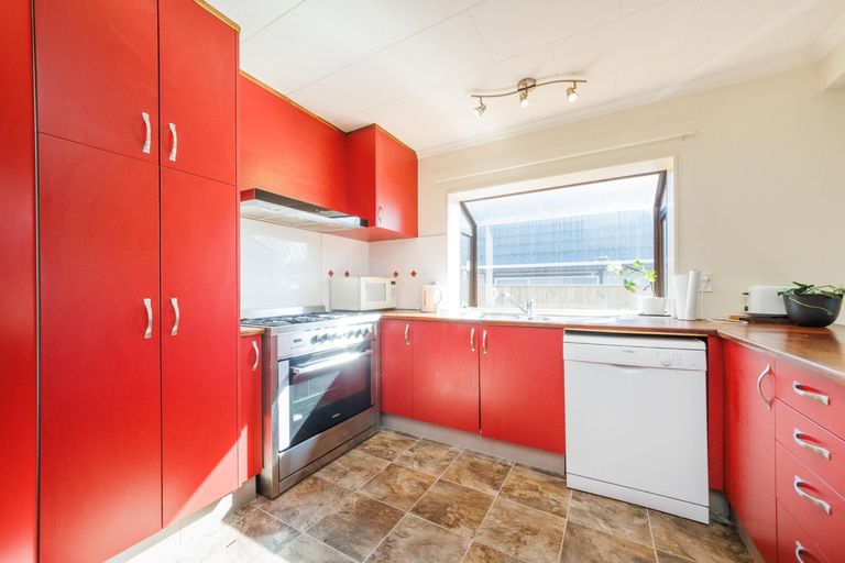 Photo of property in 42a Clifton Terrace, Fitzherbert, Palmerston North, 4410