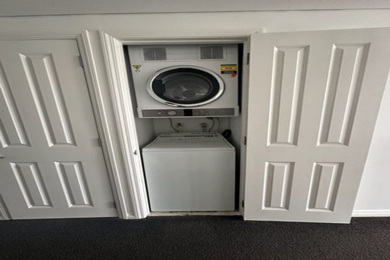 Photo of property in 3/8 Rugby Road, Birkenhead, Auckland, 0626