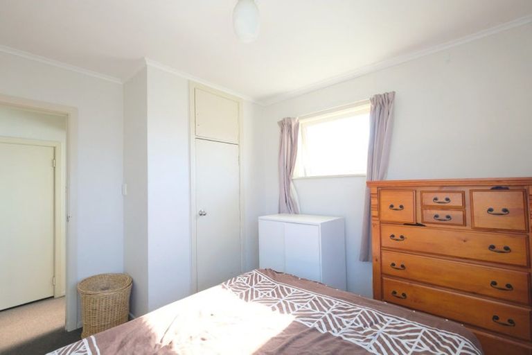 Photo of property in 12 Nield Road, Manurewa, Auckland, 2102