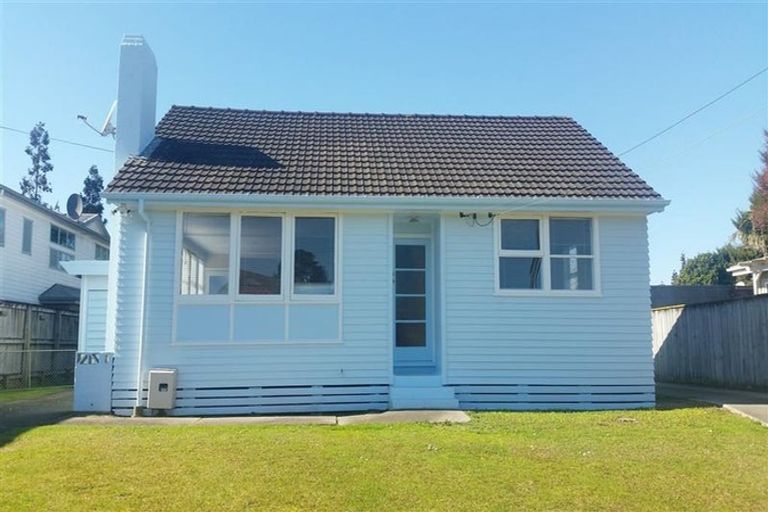 Photo of property in 4 Dowding Street, Melville, Hamilton, 3206