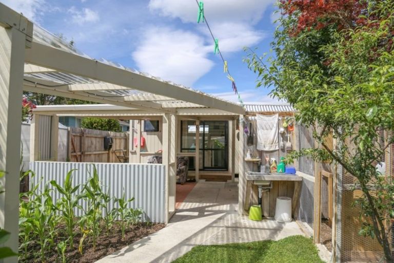 Photo of property in 82 Rangipoia Place, Turangi, 3334